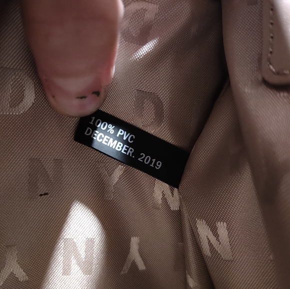 DKNY Monogram Purse - Picture 6 of 8